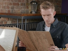 Stor stjärt, Stora tuttar, Blondin, Avsugning, Snopp, Hardcore, Fitta, Tuttar