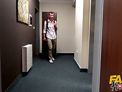 Stor pik, Pik sutte, Pov, Fisse, Barberet, Teenager, Trekant, Bryster