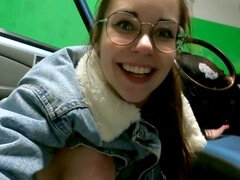 Amatoriale, Pompino, Macchina, Schizzo di sborra, All'aperto, Pubblico, Fumando   smoking