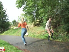 Cul, Gros seins, Plantureuse, En levrette, Interracial, Mère que j'aimerais baiser, Seins naturels, Nénés