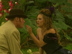 Gesztenyebarna, Kutya póz, Nyalás, Természetes mellek, Szabadban, Nuni, Harisnya, Régebbi évjáratú pornó