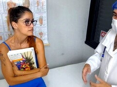 18, Stjärt mot mun, Universitet, Hemmagjord, Fitta, Tabu, Tonåring, Uniform