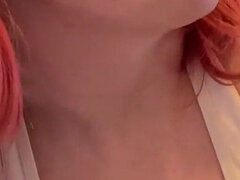 18, Amatör, Avsugning, Mat, Handjobb, Naturliga tuttar, Solo, Tonåring