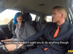 Amatoriale, Pompino, Macchina, Schizzo di sborra, Facciale, All'aperto, Punto di vista pov, Leccare il buco del culo