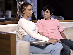 Store bryster, Mor jeg gerne vil kneppe, Stedmor