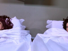 Store pupper, Brunette, Firkant, Massasje, Rødtopp, Overraskelse