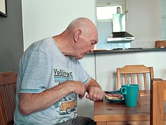 Amatør, Blondine, Pik sutte, Sædskud, Fetish, Hårdt, Pov, Bryster