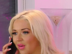 큰 엉덩이, 흑갈색 머리, 하드코어, 레즈비언, 밀프, 스타킹, 청소년, 장난감들