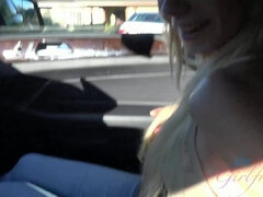 Bionda, Fidanzata, Punto di vista pov, Pubblico, Magra, Fumando   smoking, Tette, Guardone