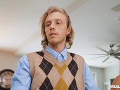 Hot babes Maggie Green and Nola Exico in crazy scissoring scene