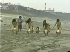 アジア人, ビーチ, デカパイ, 大学生, 乱交, 日本人, パーティ, 一人