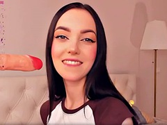 Avsugning, Dildo, Blottande, Onani, Solo, Suger, Tonåring, Leksaker