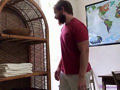 Όμορφη, Βυζαρού, Κούγκαρ, Πούτσος, Ηδ, Καβάλημα, Μητριά, Υγρό