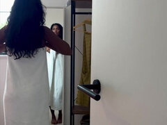 Pik sutte, Brunette, Kvinde, Hd, Indier, Imellem racer