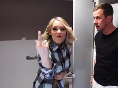 Amatör, Avsugning, Universitet, Sperma shot, Doggystyle, Onani, Offentlig, Toalett