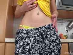 Perse, Ruskeahiuksinen, Karvainen, Alusvaatteet, Itsetyydytys, Hameen alla