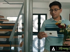 Stor røv, Store bryster, Fetish, Mor jeg gerne vil kneppe, Nøgenhed, Fisse, Bryster, Våd