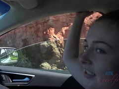 Danni has a great day out in Hawaii!