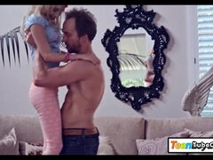 Velké péro, Teenka