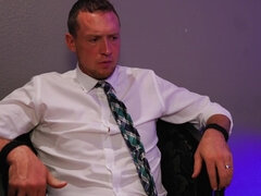 Phoenix Marie and Lilly Bell kinky lesbian sex