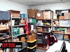 Fafanje, Zunanji izliv, Dominacija, Obrazno, Hd, Trojček, Joške, V uniformi