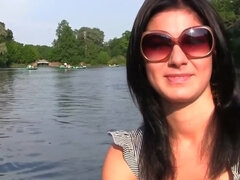 Минет, Брюнетки, Деньги, На природе, На публике, Стриптиз, Втроем