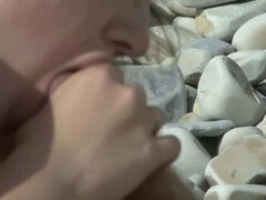 Strand, Stor rumpe, Blond, Kukk suging, Mamma, Nudist, Offentlig, Pupper