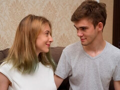 Duży tyłek, Duży kutas, Duże cycki, Obciąganie, Styl na pieska, Masturbacja, Chudy, Nastolatki