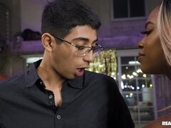 Большие сиськи, Черные, Блондинки, Минет, На кухне, На природе, Киски, Порка