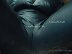 Duży tyłek, Duże cycki, Cycata, Indyjski, Dojrzałe, Mamuśka, Cipka, Cycki