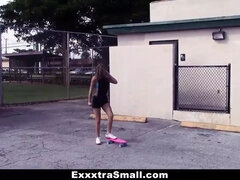 Sperm skott, Bakfra, Hd, Monster, Petite, Skrikende, Tynn, Tenåring