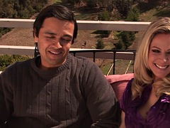 Anal, Gros seins, Blonde, Sucer une bite, Cocu, Mère que j'aimerais baiser, Actrice du porno, Épouse