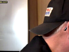 Amatør, Pik sutte, Langt ned i halsen, Homoseksuel, Briller, Håndjob, Ældre kvinde