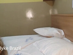 Iso perse, Brasilia, Tupla penetraatio, Latinankieli, Äiti jota haluaisin panna