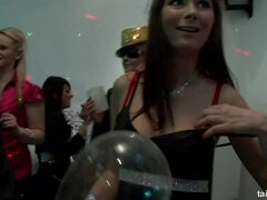 Blond, Påkledd, Klubb, Dansing, Hardcore, Lesbisk, Fest, Våt