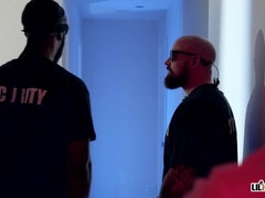 Velike joške, Črnke, Blondinka, Fafanje, Obrazno, Lizanje, Muco, Šeškanje