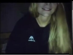 european teen plays omegle game