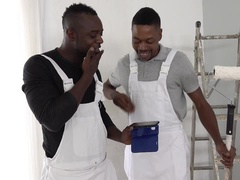 Rumpa, Stora tuttar, Blondin, Avsugning, Klackar, Mellanrasig, Stockings, Tatuering