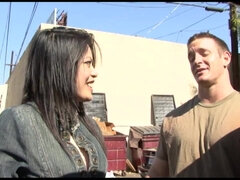 Azjatka, Duży kutas, Brunetka, Wytrysk, Hardcore, Wielorasowy, Mamuśka, Na wolnym powietrzu