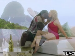 黒人, フェラチオ, チン, バック, 異人種間, プール, 馬乗り, 剃毛