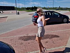 Blonde, Voiture, Tromperie, Talons, Mature, De plein air, Polonais, Public