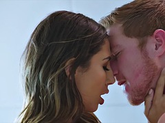 Anális szex, Cumizás, Gesztenyebarna, Arcra élvezés, Tátongó, Kézimunka, Nyalás, Fehérnemű