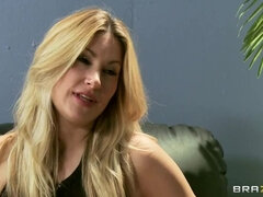 항문, 큰 가슴, 도기스타일, 더블 삽입, 핑거링, 핸드잡, 보지, 짧은 머리