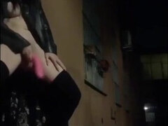 Morena, Consolo, Masturbação, Público, Solo chão, Tetas, Brinquedos