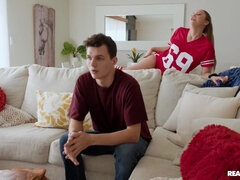 Culo grosso, Cazzo vecchio, Marito, Lingerie, Nylon, Punto di vista pov, Calze, Moglie