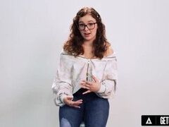 Klit, Kvinde, Give finger, Briller, Orgasme, Fisse, Solo