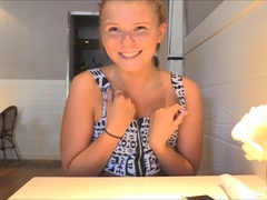 Anaali, Lähikuva, Ääripää, Sormetus, Orgasmi, Julkinen, Soolo, Squirting