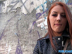 Amador amadora, Negroa, Europeu, Dinheiro, Ao ar livre cartaz de rua outdoor, Público