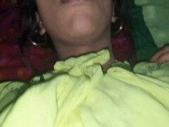 18 jaar, Enthousiasteling, Badkamer, Biseksueel, Huisgemaakt, Indisch, Moeder, Taboe