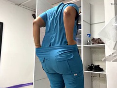 Patient with oiled ass recorded in the office